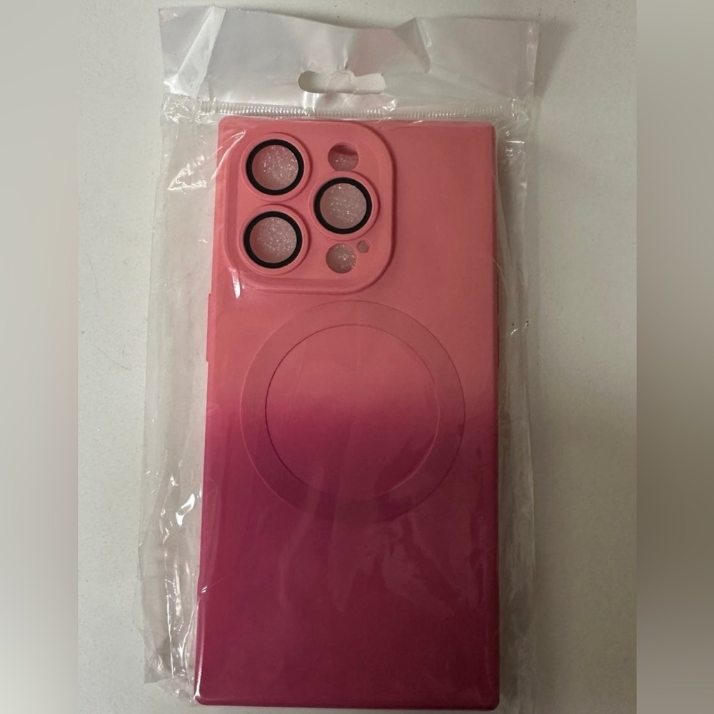 Pink iPhone 14 Pro Case - Picture 4 of 4
